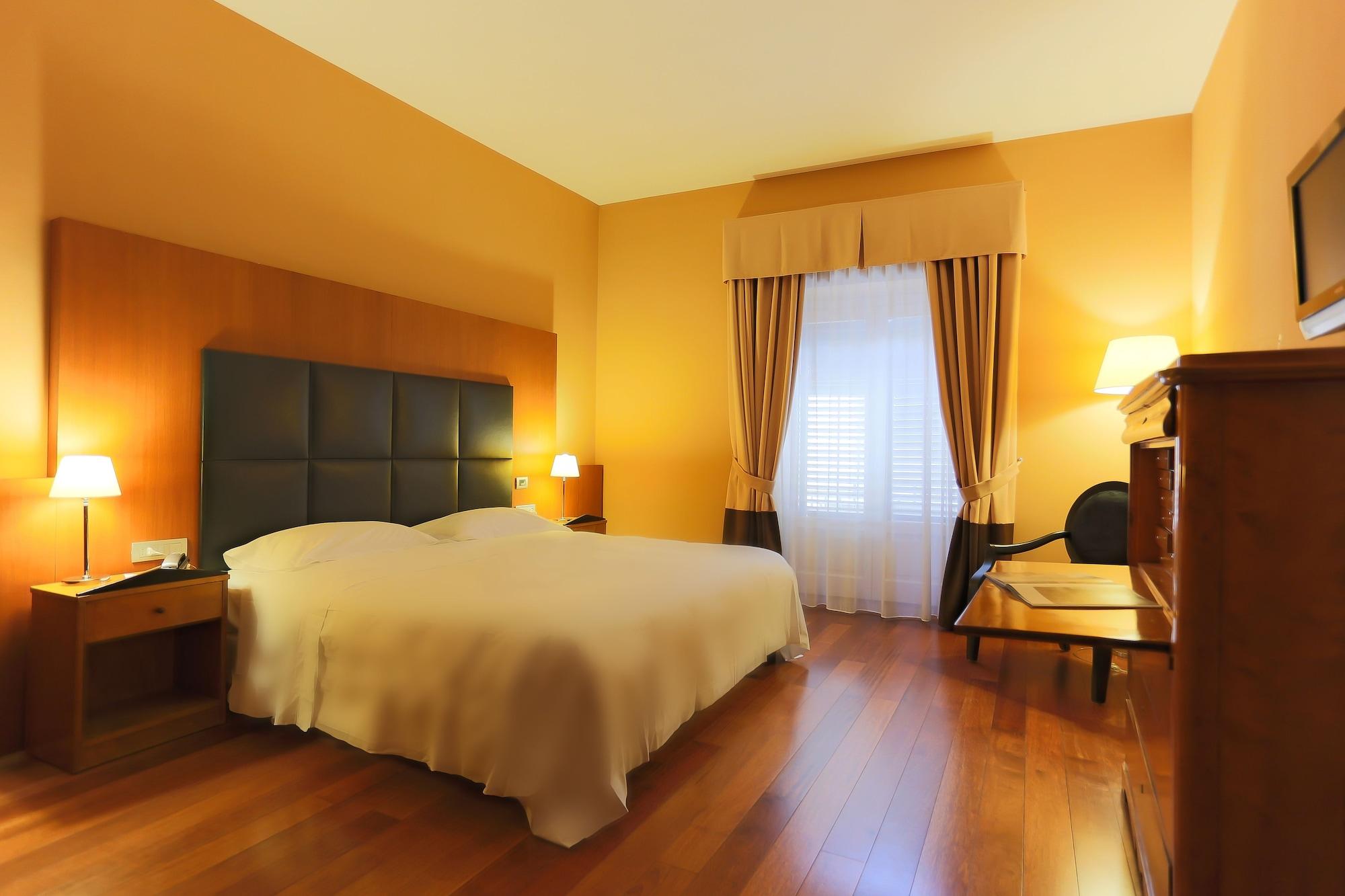 Hotel Porta Felice & Spa Палермо Екстериор снимка